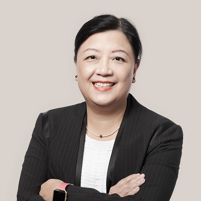 Iris Tam