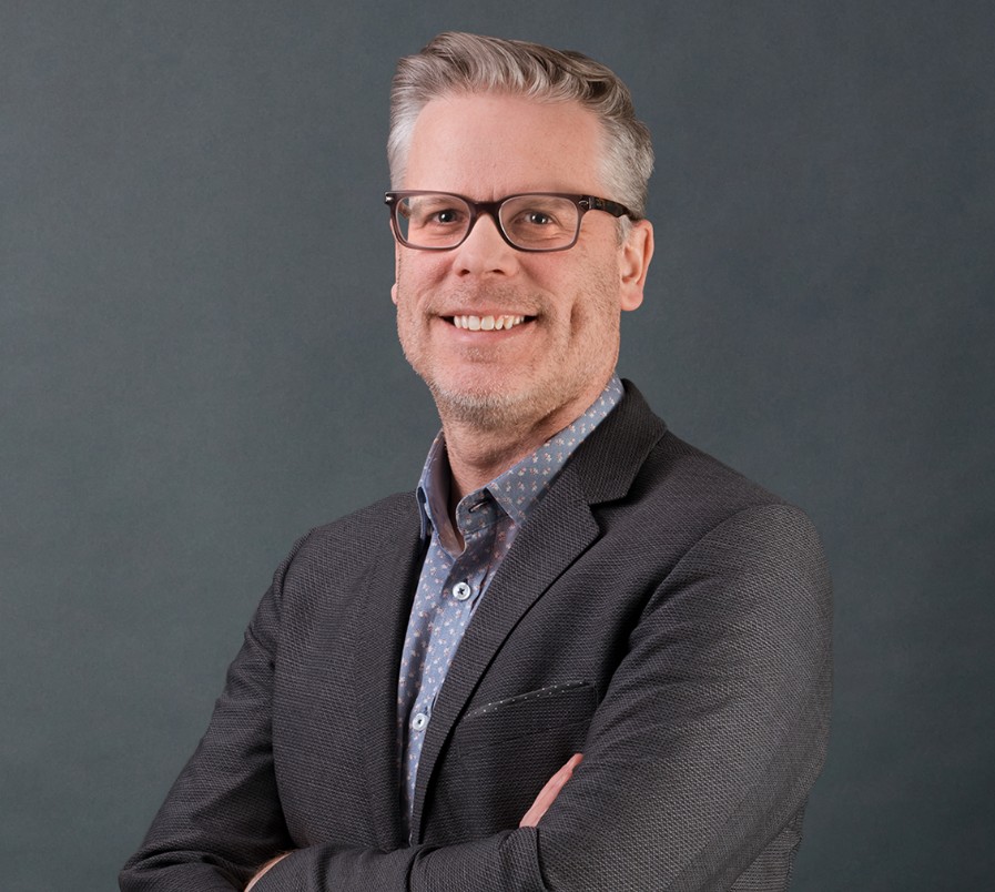 Peter J. Macdonald